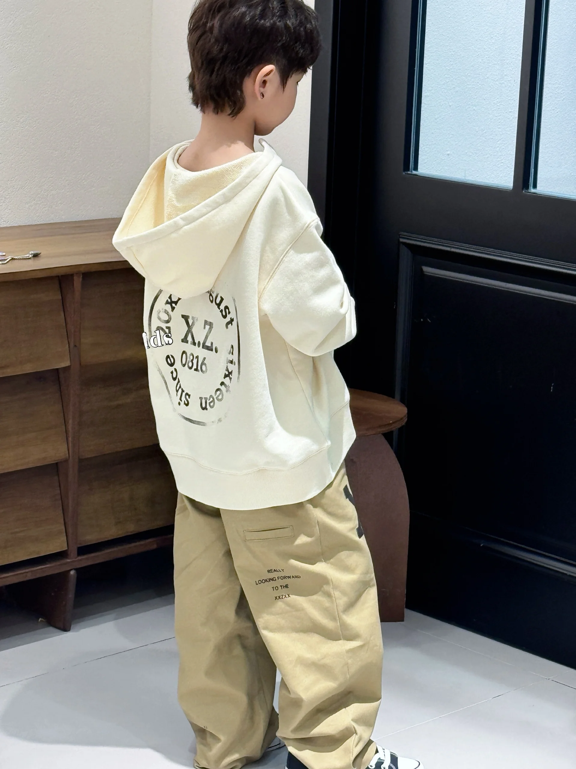 子供服ブランド 男の子 ランキング：春物フード付きスウェットシャツの実用性と機能性を検証