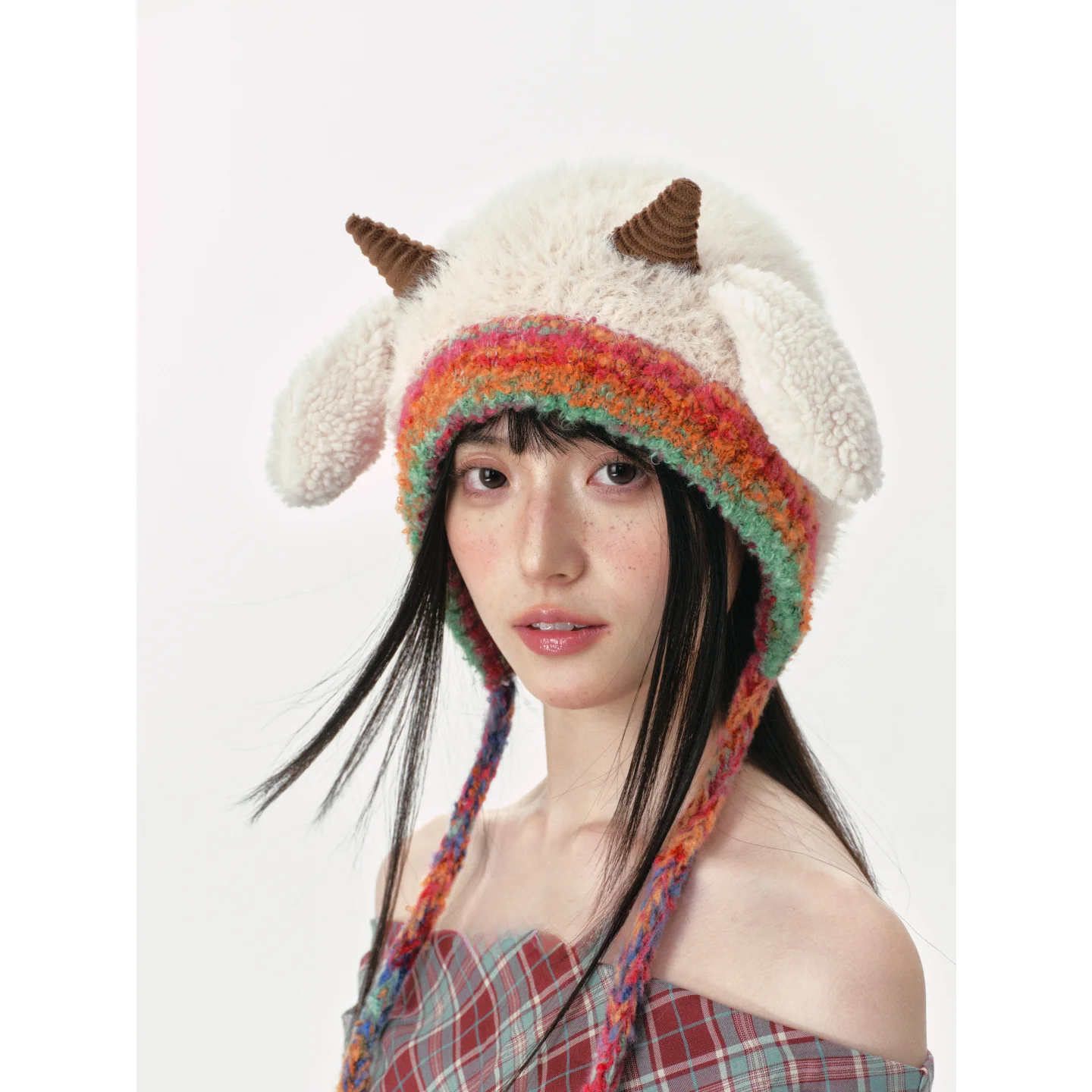 かわいい羊角の耳付き毛布帽子：冬帽子もこもことしての保温性能と実用性