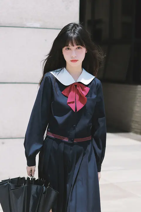 薄手シフォン製の可愛いリボン【jk制服対応・女性用】