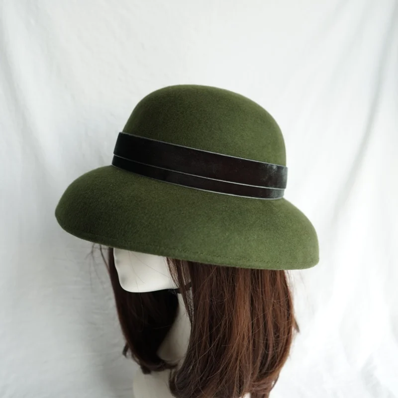 レトロデザイン 膨らみ帽子：ウール製のワイドブリムが秋冬に最適な理由