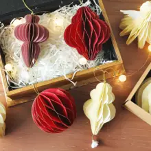 クリスマス装飾 ハニカムペーパークリスマスボールの吊飾り【銀粉の装飾・ランタンデザイン】