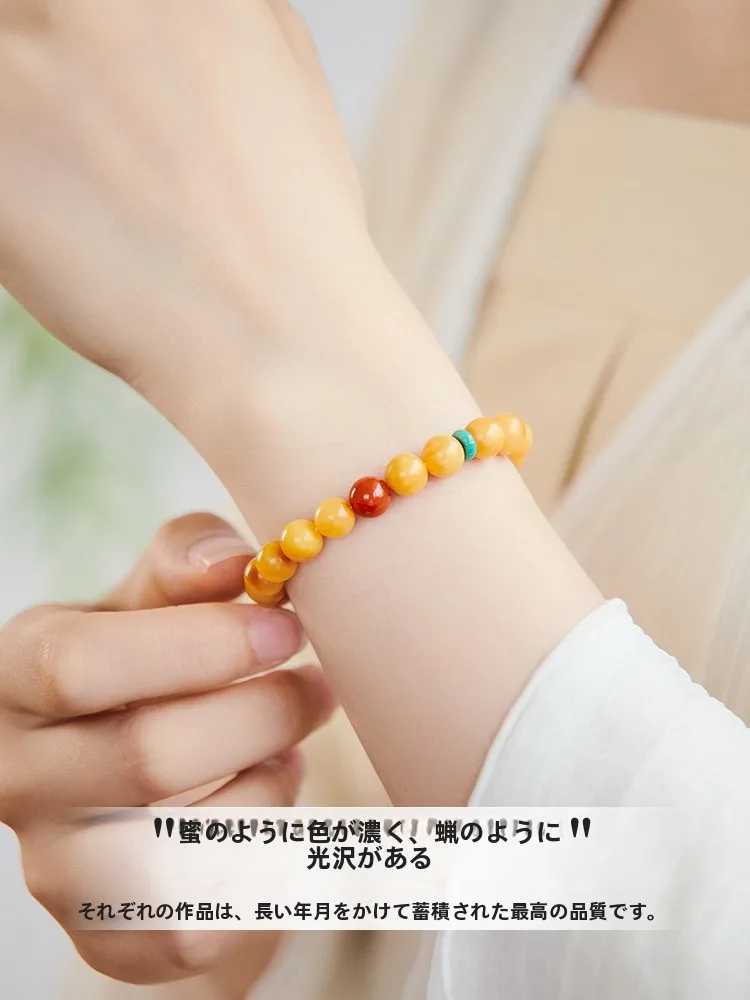 amber color とは？その魅力とファッションに活かす方法は？