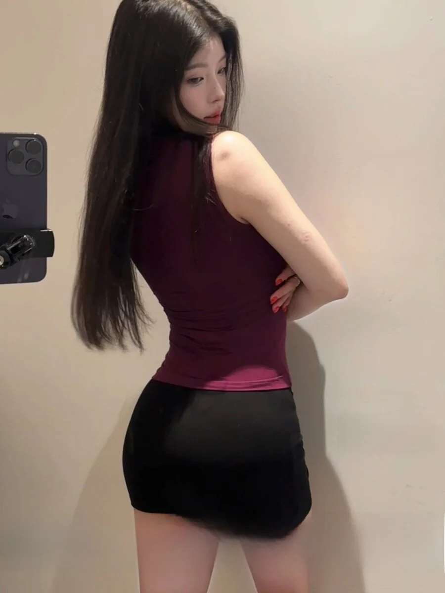 お腹が見える服に悩むなら、この1着で解決できる？