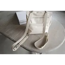 質感ある牛皮の多用途斜め掛けリュック【重厚感・シンプルデザイン】