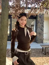 春にぴったり！ドット柄の美しい長袖ティーシャツ【フィット感抜群・レイヤードデザイン】