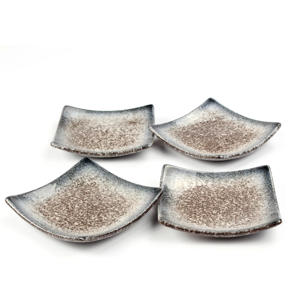 醤油皿と箸置きをひとつに——韓風の陶器皿が日常を彩る理由は？
