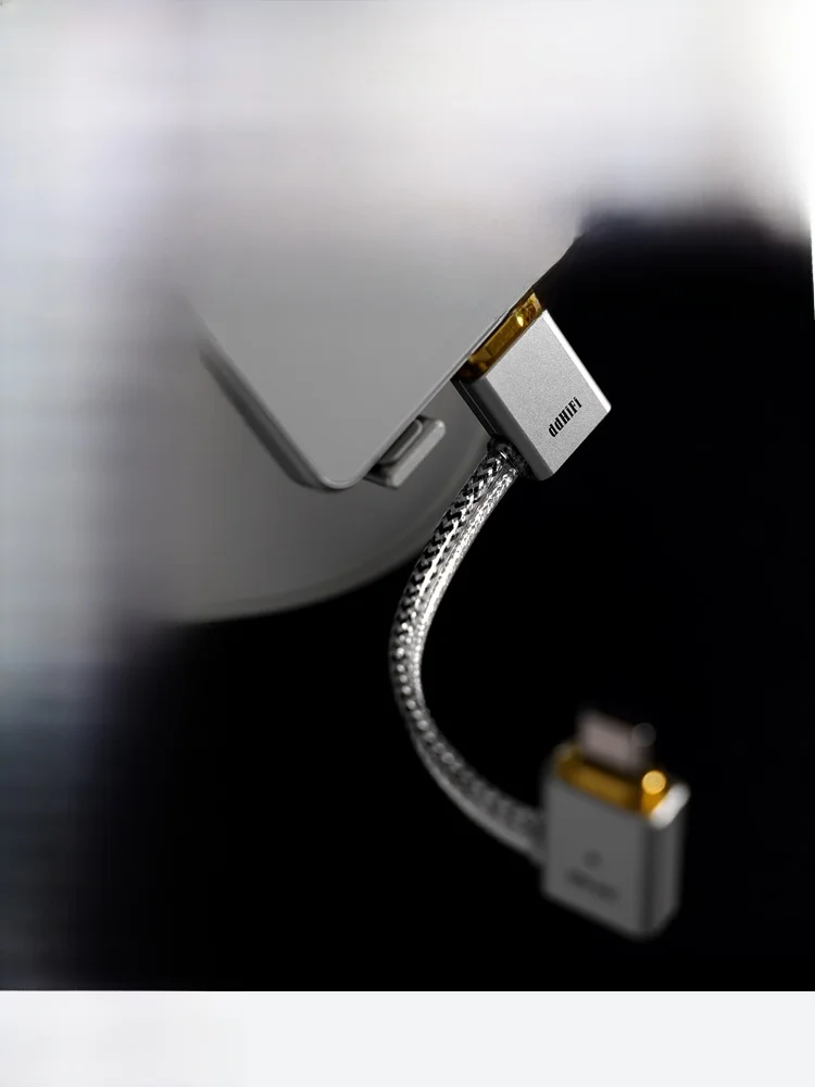 100均 スマホケーブル と 本格的な USB-C ケーブルの違いは？本当に安いから安心なのか？