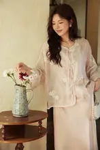 新中式国風デザインのボタン付きブラウスとキャミソールスカートの女性用大きいサイズ（セットアップ対応）