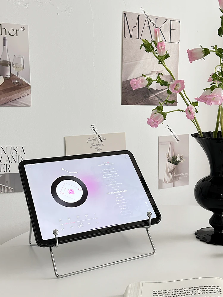 モバイルディスプレイを買うなら、まずはこのスタンドから始めるべき？