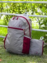 超軽量折り畳みバックパック【女性用・旅行・登山用・双肩】