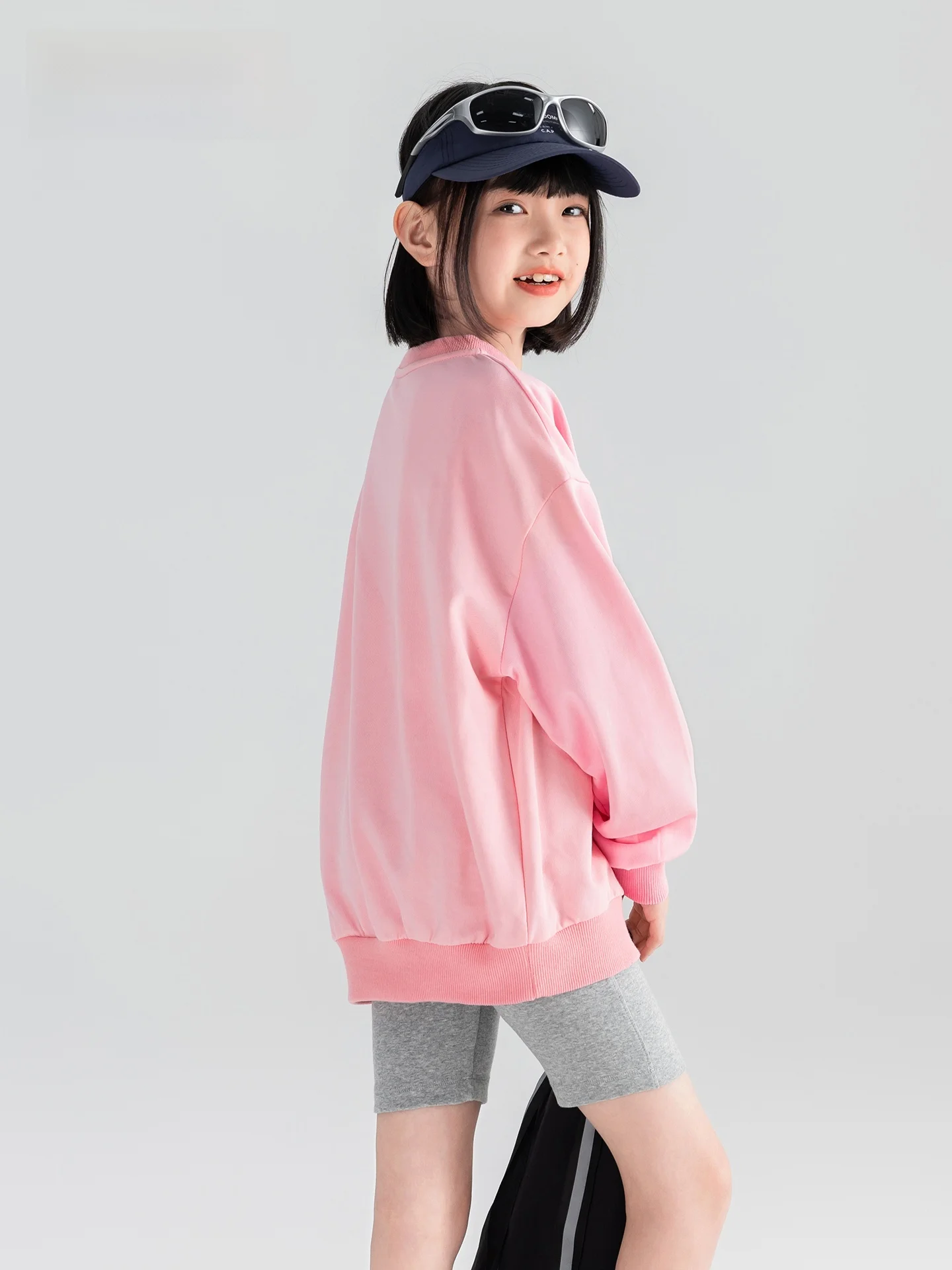 女の子用パーカーをどう選ぶ？カジュアルでふんわりとした秋の1着にしたい！