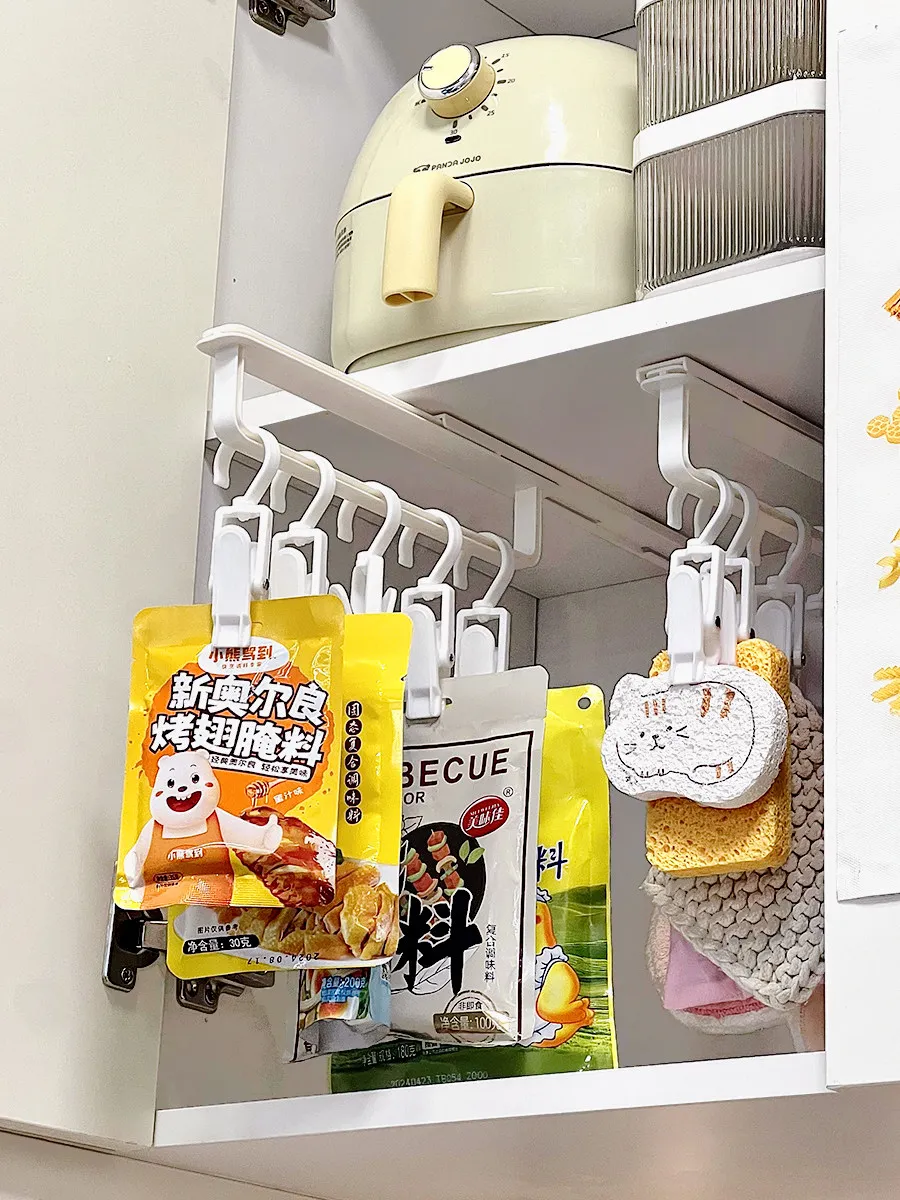 小さな調理器具をまとめるための収納グッズは、どれが本当に役立つのか？3つのアイテムで解決する実際の使い方