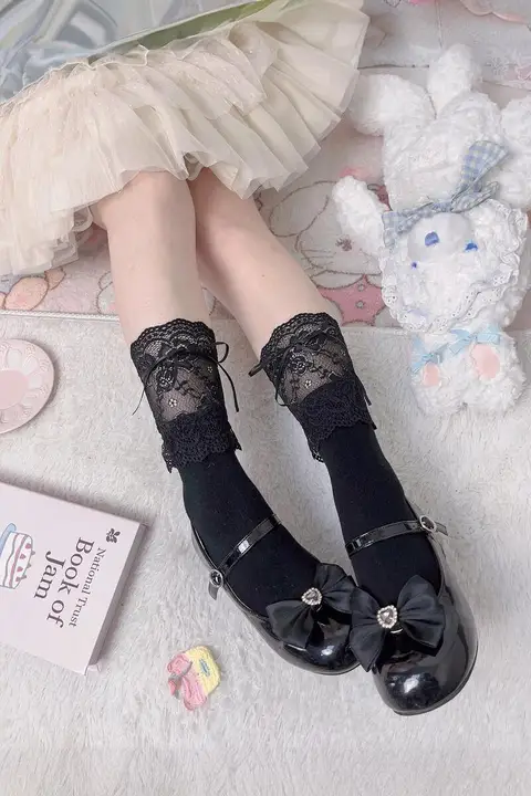 白色レースの透け感のある靴下【春夏用・軽やか・ふんわりリボン付き】（セットアップ対応）