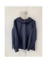 グレー色コットン製のフリルカラーシャツ【二重襟デザイン・カジュアル】