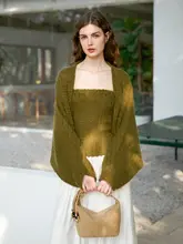 フレンチスタイルの立体花柄ニットビスチェ【グリーン・優しい雰囲気・モヘアカーディガン】