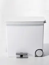 フタ付きペダルゴミ箱【キッチン用・大容量・分別対応】