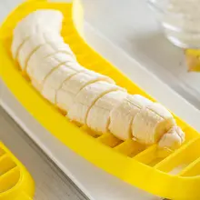 手を傷めずに使えるバナナスライサー【フルーツプレート・サラダ用・家庭用分割器】