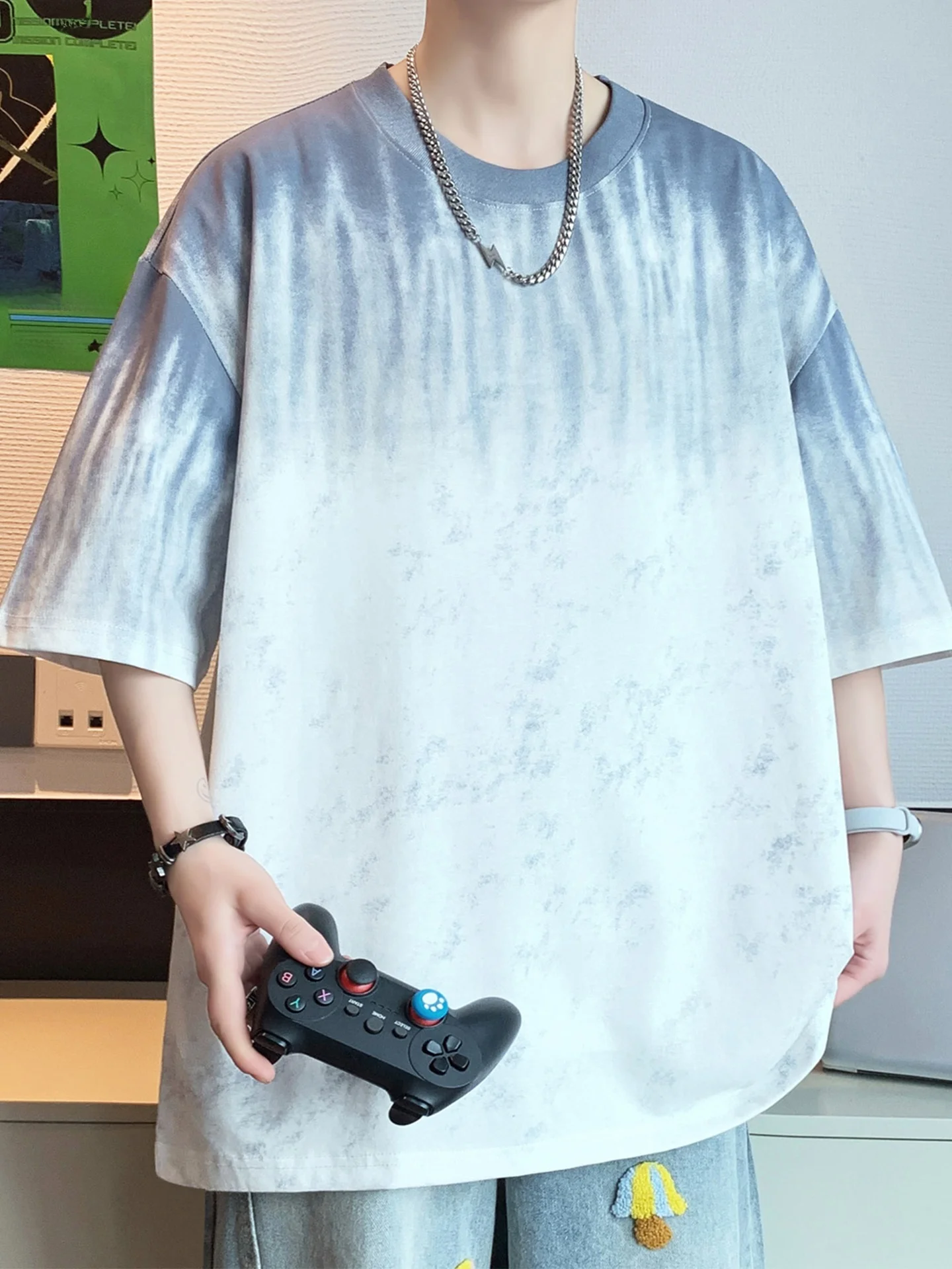 絞り染めTシャツは本当に魅力的？その本質と、今夏の最適な選択肢とは