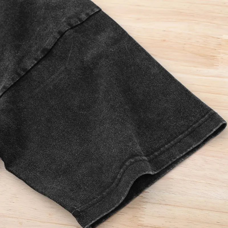 黒Tシャツの色落ちは避けられない？ヴィンテージ風のウォッシュ加工Tが「色落ちの逆転」をもたらす理由