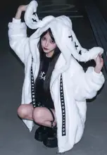 可愛いウサギ耳デザインのヒョウ柄フード付きファーコート【厚手・秋冬向け】（セットアップ対応）