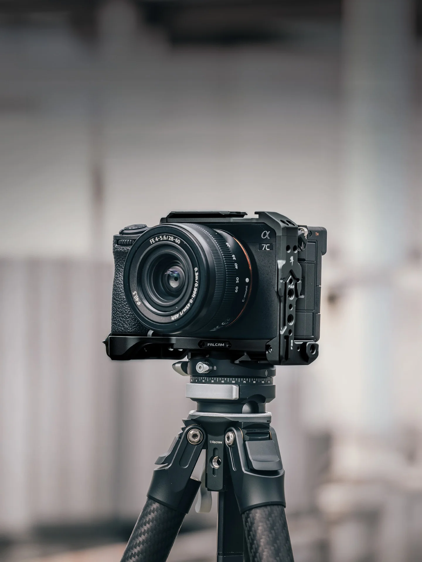 プロが使うaps-cカメラ向けスタビライザー：Ulanzi F22・F38・F50の実用性と性能解析