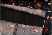 レトロデザインの高腰コーデュロイキャミソールワンピース【小花柄・中長丈・秋冬用】（セットアップ対応）