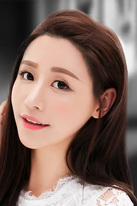 髪のボリュームアップ！高視覚効果のヘアクッション【透明・前髪クリップ付き】