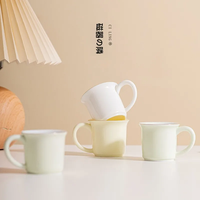 一人暮らし新生活をだけで揃えたら総額いくら？　陶器製ハンドル付き耐熱茶杯の実用性と構成