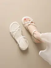 快適で美しい！女性用フラットサンダル【夏用・柔らかいソール・低ヒール】