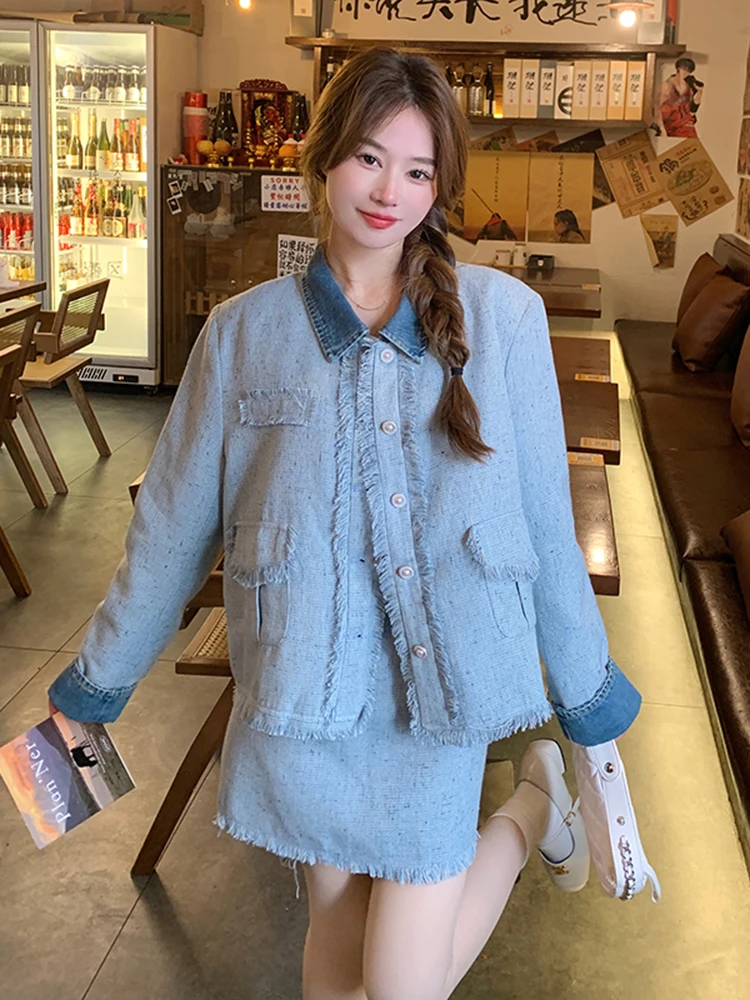 春のブルーデニムコーデで迷ったら、このミニスカートが救う理由は？