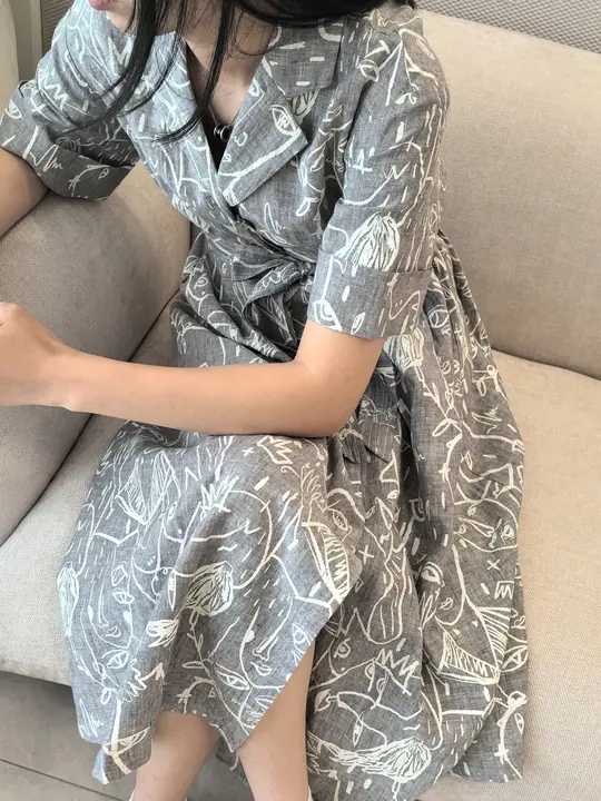 抽象幾何模様のリネンVネックシャツワンピース【長袖・サマースタイル】