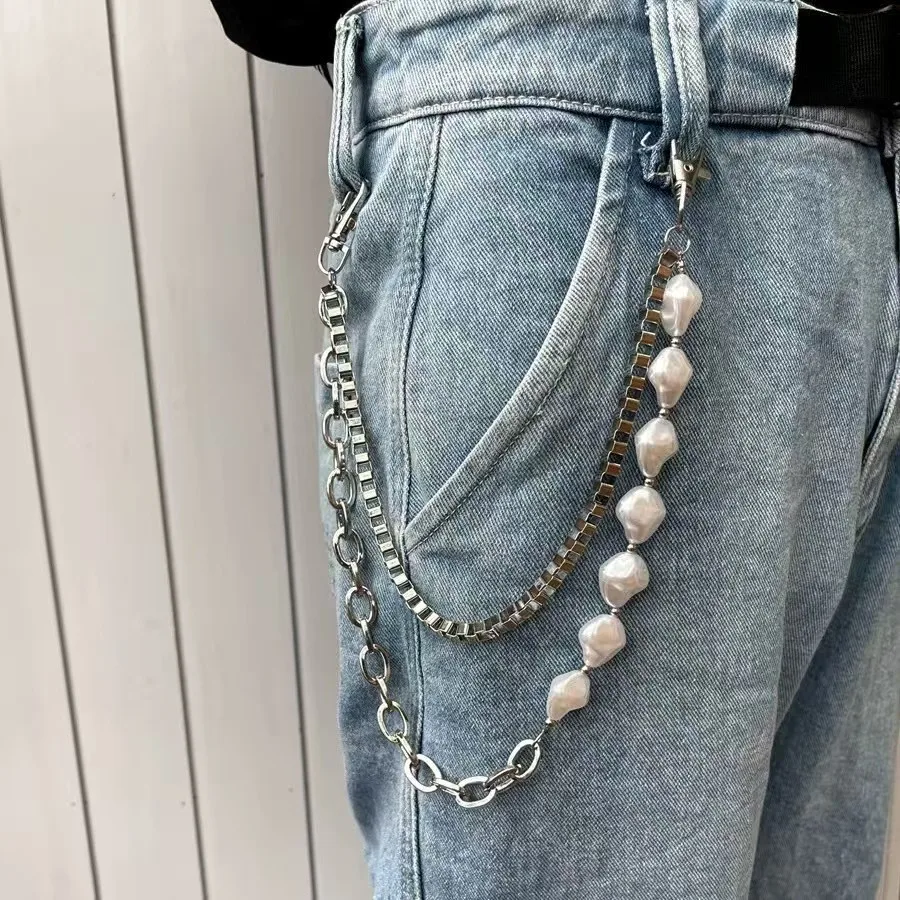 メンズつなぎで通勤ス  タイルをぐっと引き上げるには？