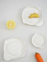 ガーリックプレス セラミック すりおろし器 大きめ 生姜 にんじん 野菜おろし「JOJO'S L. PD.leave.」