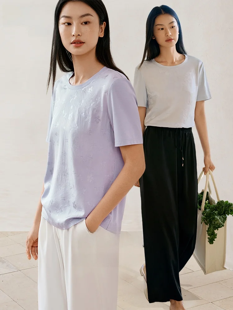 100%桑蚕丝花柄プルオーバーTシャツ：通気性と軽さが特徴の夏用ホームウェア