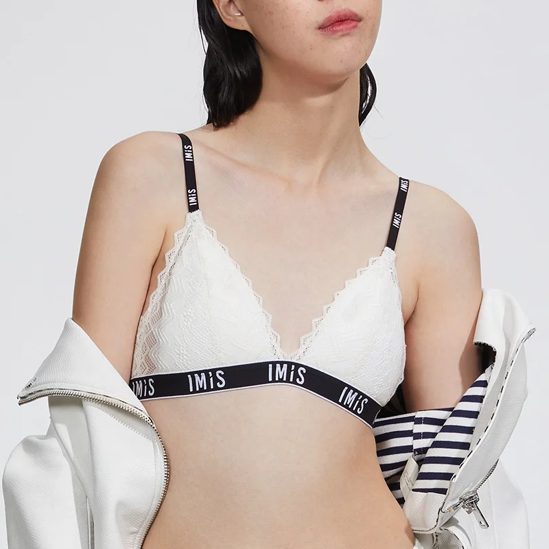 ノンワイヤー補正ブラの快適性とフィット感：愛美麗の薄型三角ブラを実測