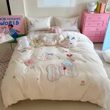 可愛いクジラの子供用四点セット【刺繍入り・綿100%・女の子向け】（セットアップ対応）