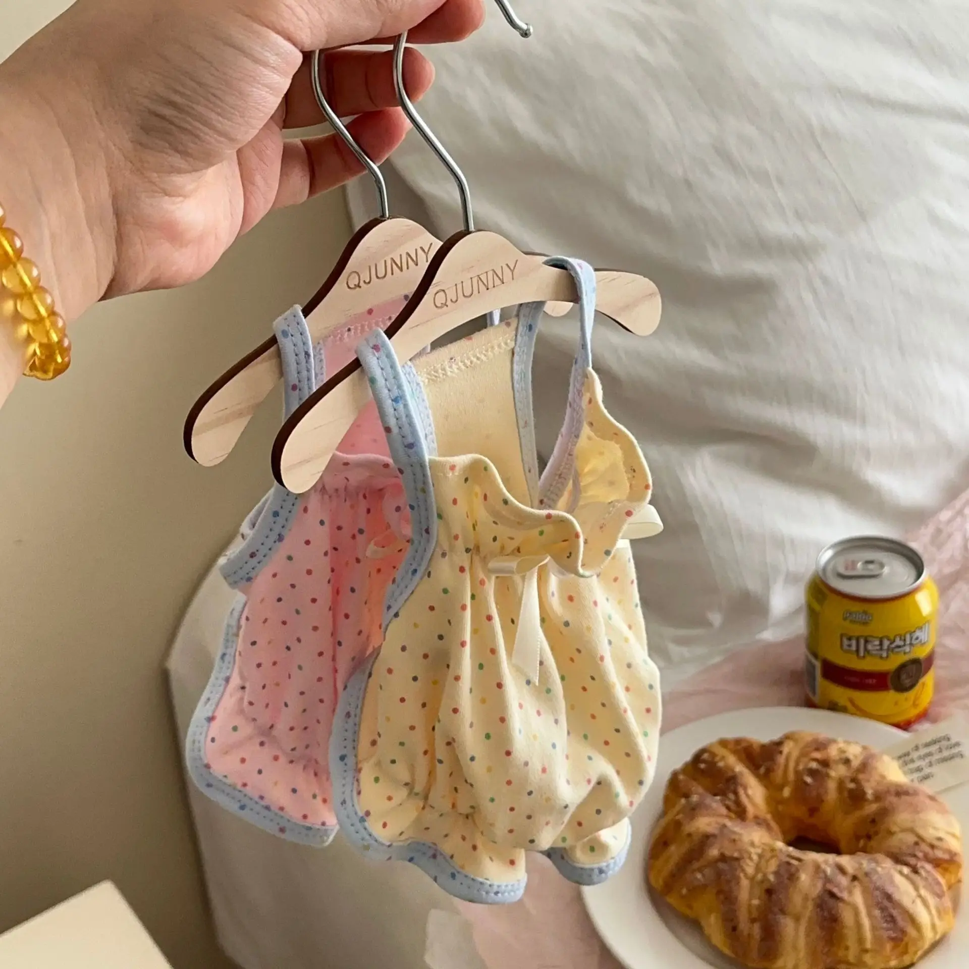 ワンちゃんの服：インスタ風キャミソールタイプの冬用ピュアコットン商品解説