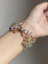 個性的なデザイン！カラフルなビーズとフリンジのブレスレット【リゾートスタイル・ファッション・女性用】