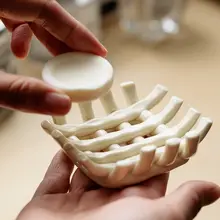 手作り陶器の石鹸トレイ【ホテル・民宿用・水切り付き】