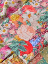 花柄のコットン生地【DIY用・サマードレスに最適】