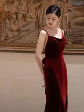 ワインレッドのキャミソールドレス【結婚披露宴・シンプルで高級感あるデザイン】