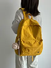 軽量で防水加工のバックパック【大学生向け・旅行・登山用・デイパック】