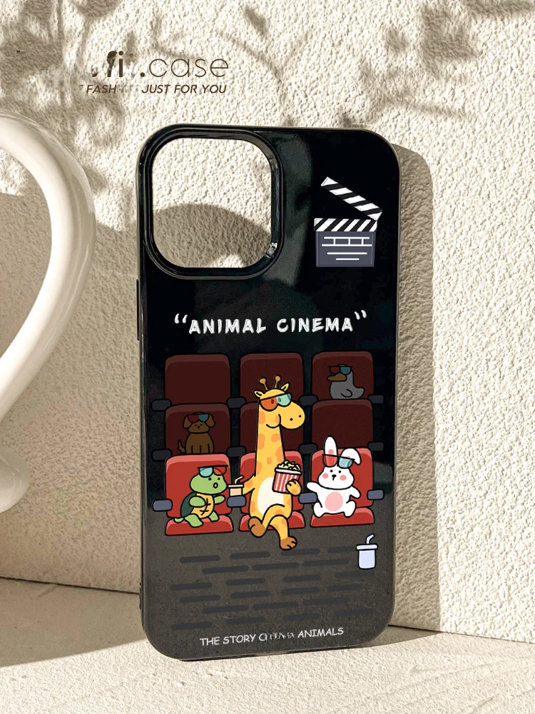 動物テーマのiPhoneケース：フルカバーTPUで15pro対応の柔らかい保護