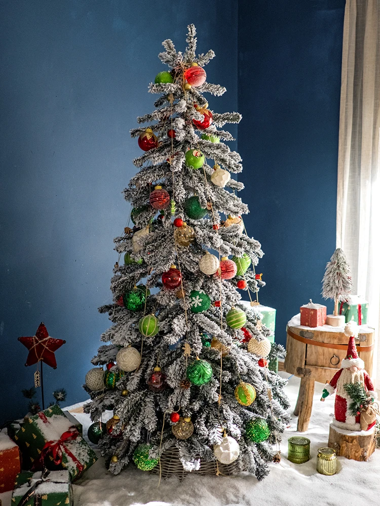 12月クリスマスに贈る変わったプレゼントは、この北欧風クリスマスツリーオーナメントがおすすめ！
