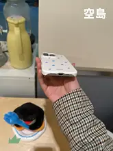 小雨滴デザインのスマホケース【マグネット式・マット仕上げ・白と青】