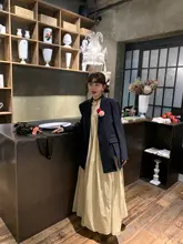 アートタッチデザインの無袖ドレス【流れるようなライン・コットン素材】
