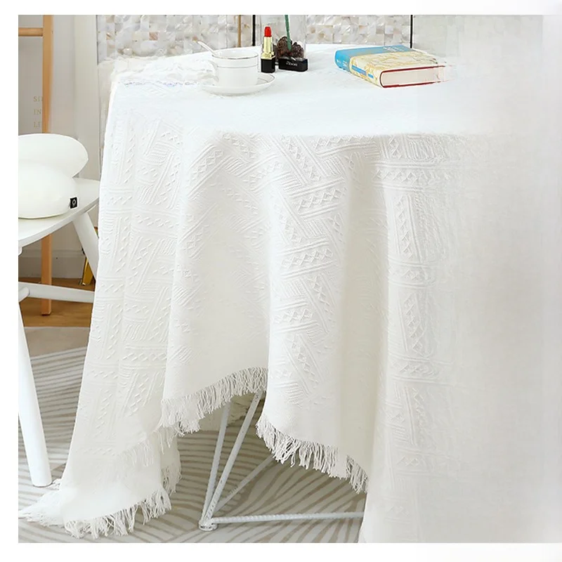 フレンチスタイルのラウンドテーブルクロス【極上の柔らかさ・フリンジデザイン・ホワイト】