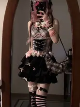 立体的なリボンデザインが特徴のフレアスカート【ブラック・Aライン】