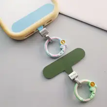 超薄で耐久性抜群のスマホ用ストラップホルダー【充電に影響なし・クリンチ付き】