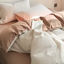 シンプルな無地デザインの三層ガーゼ全棉ベッドカバー【肌触りが良い・フラワーパターン・四点セット対応】